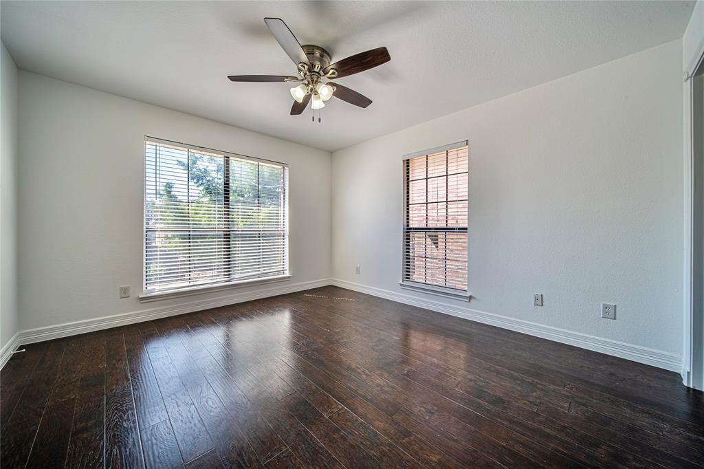 2411 Knight Property Photo 26