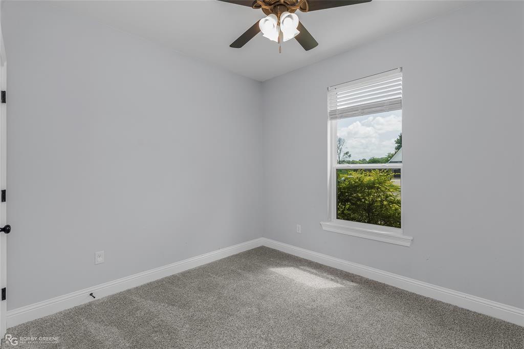 608 Lessie Drive Property Photo 14