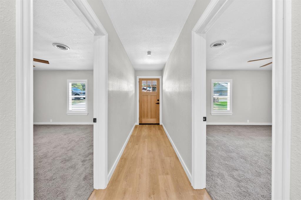 180 Shoreline Road Property Photo 10