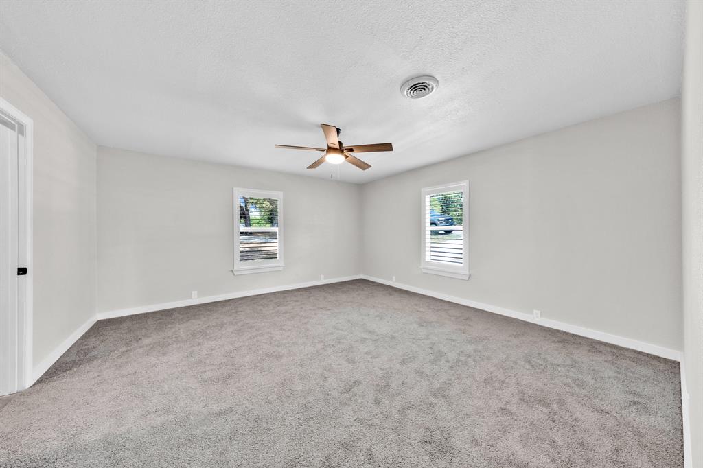 180 Shoreline Road Property Photo 21
