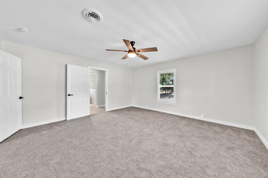 180 Shoreline Road Property Photo 22