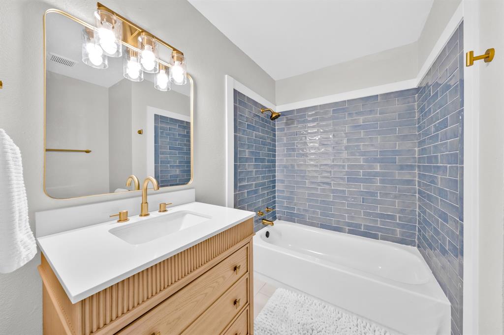 180 Shoreline Road Property Photo 29