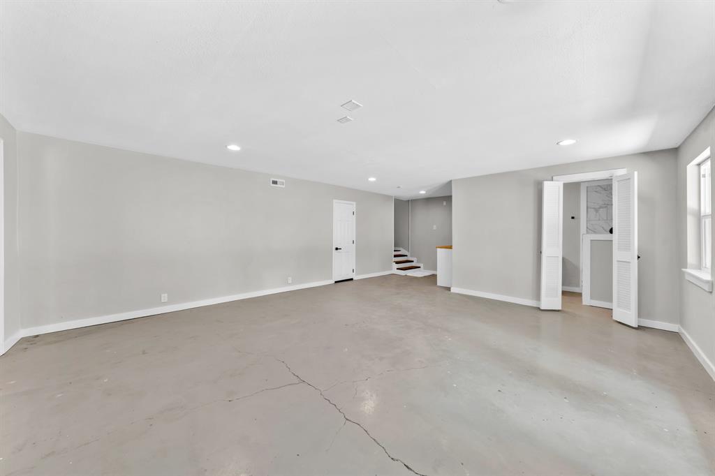 180 Shoreline Road Property Photo 33