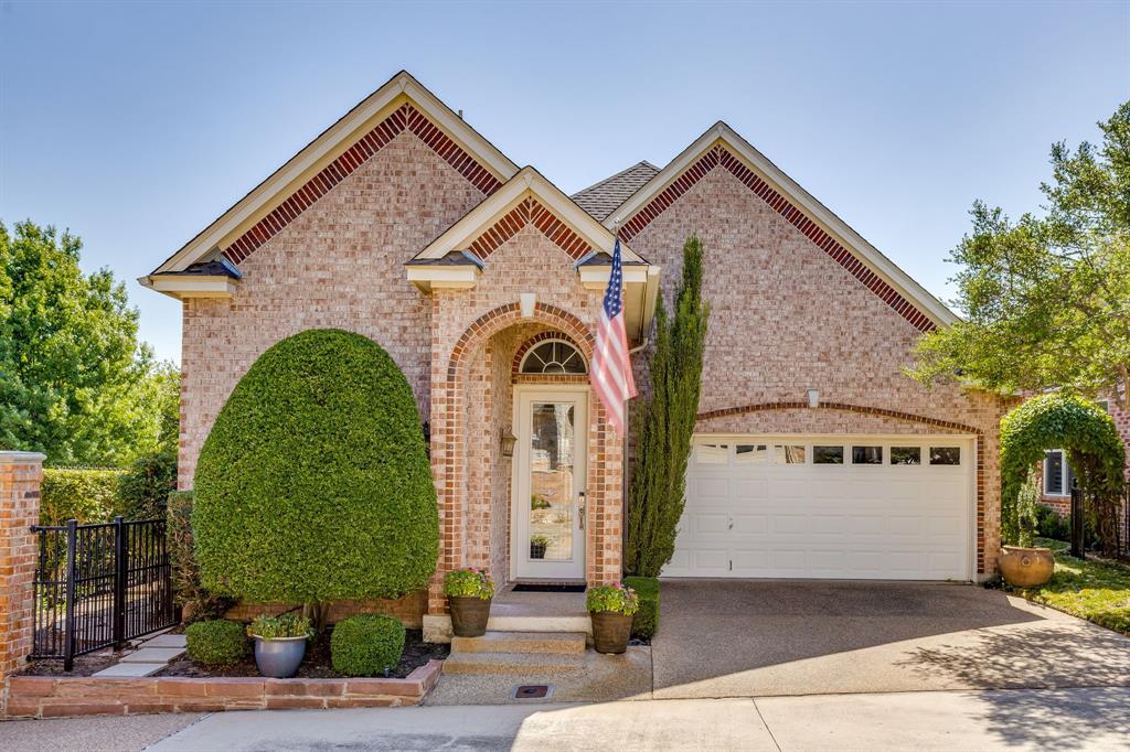 5065 Pershing Avenue Property Photo 1
