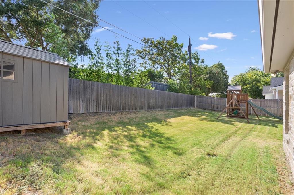 10357 Fallen Leaf Drive Property Photo 37