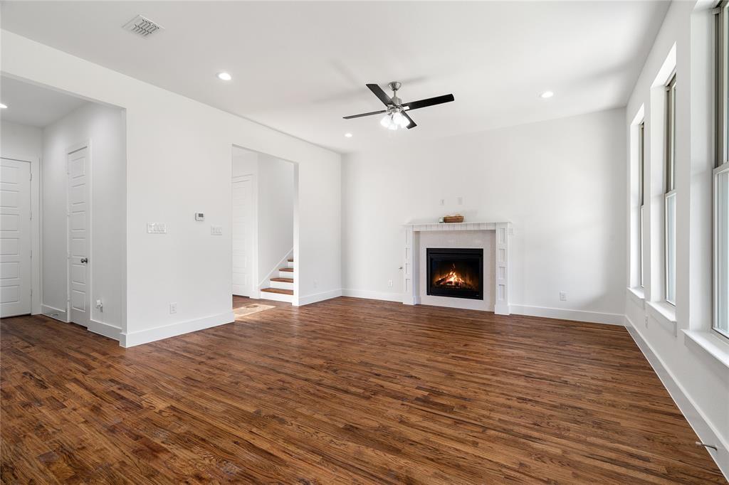 907 Saint George Place Property Photo 9