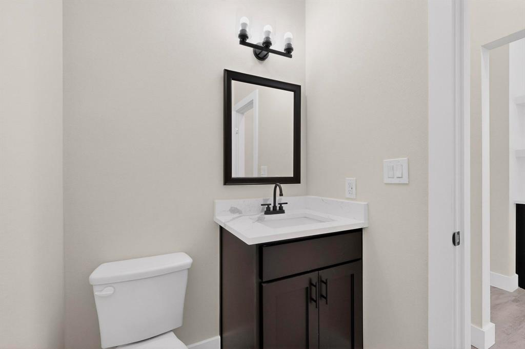 100 Diamond T Ranch Road Property Photo 13