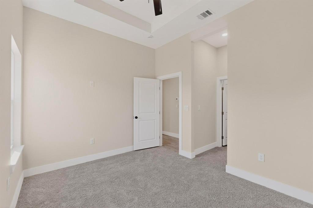 100 Diamond T Ranch Road Property Photo 27