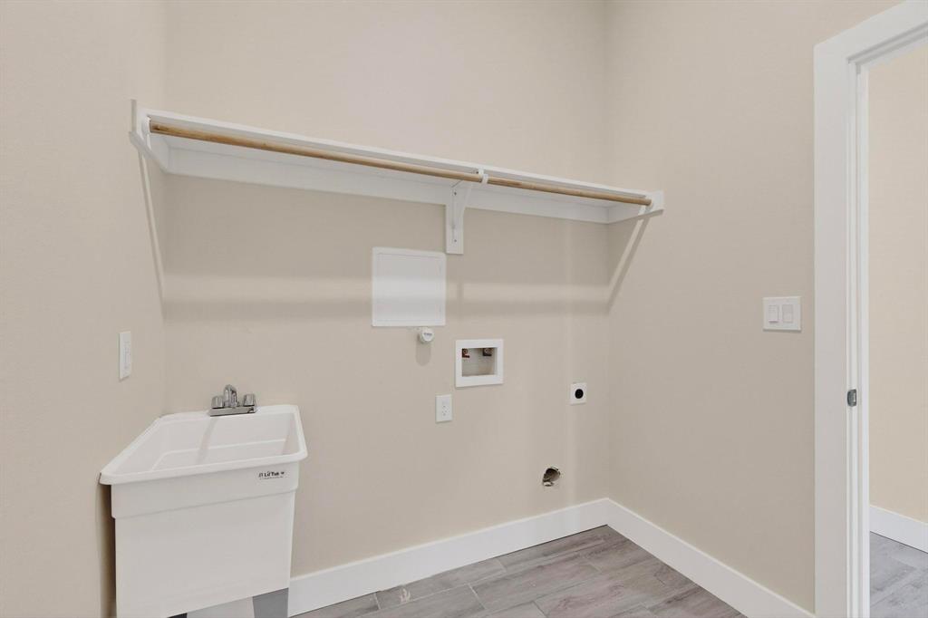 100 Diamond T Ranch Road Property Photo 29