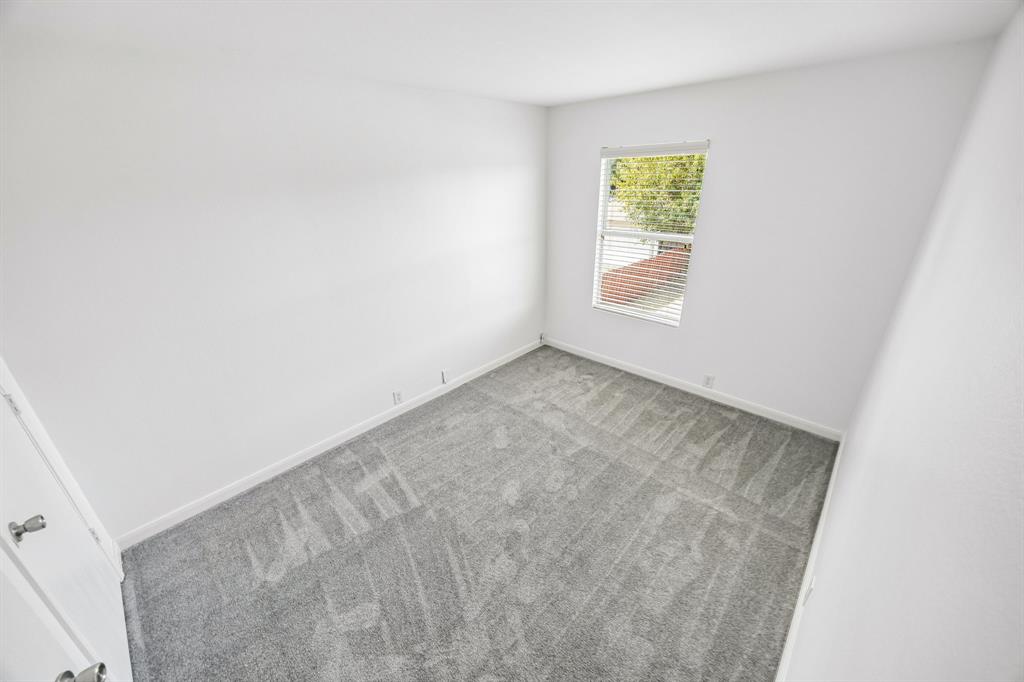 2617 Boedeker Drive Property Photo 11