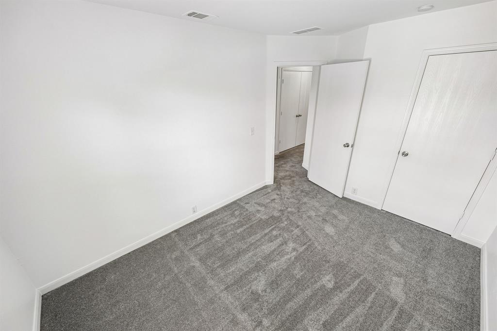 2617 Boedeker Drive Property Photo 13