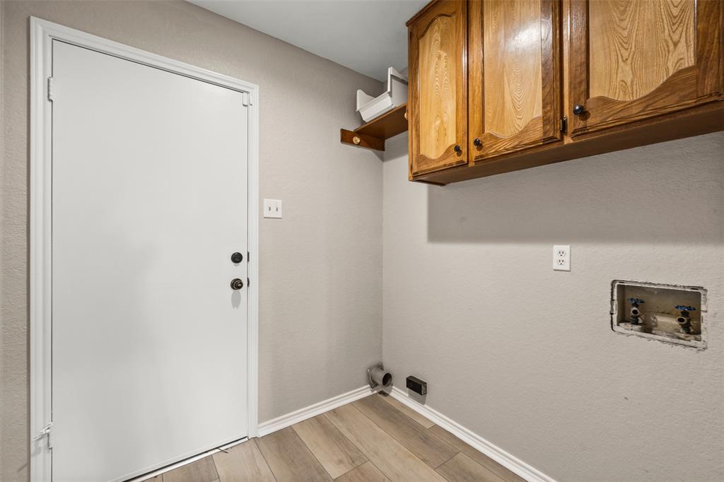 209 Bonham Drive Property Photo 13
