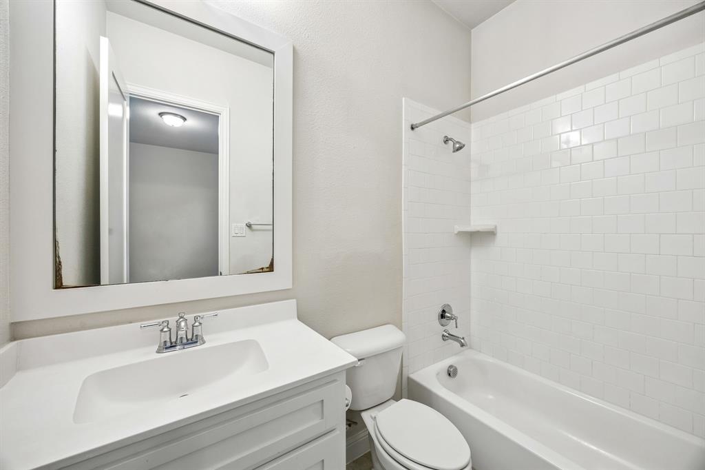 1739 Ellington Drive Property Photo 24