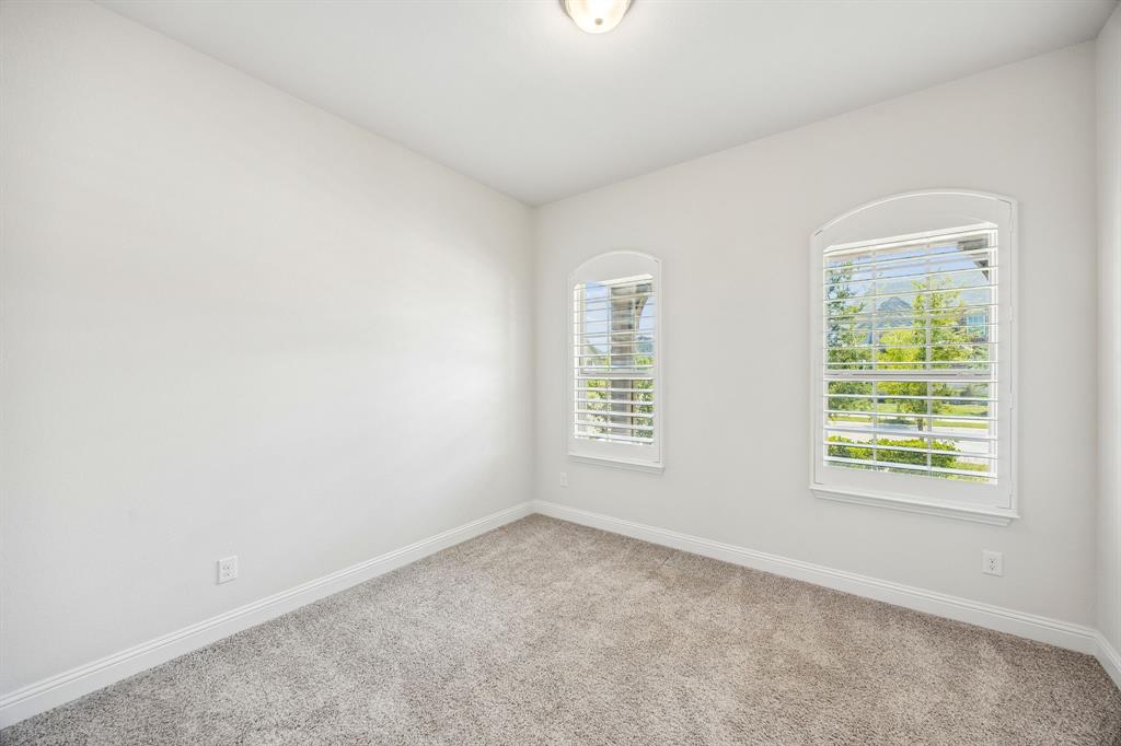 1739 Ellington Drive Property Photo 25
