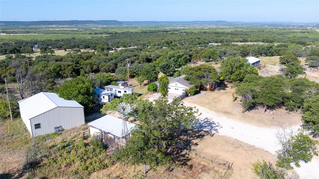 7200 Private Road 2383 Property Photo 26