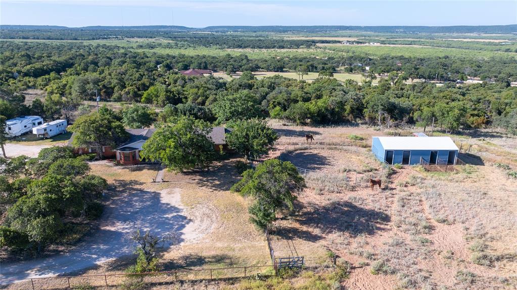 7200 Private Road 2383 Property Photo 27