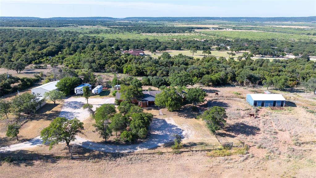 7200 Private Road 2383 Property Photo 28