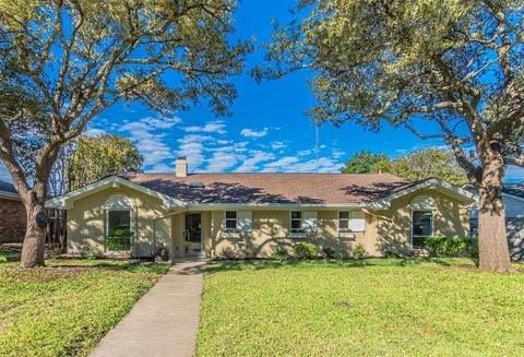412 Ridgewood Drive Property Photo 1