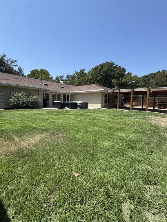 412 Ridgewood Drive Property Photo 23