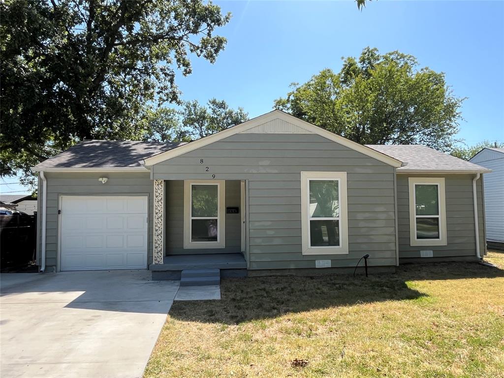 829 SW 5th Street Property Photo 1