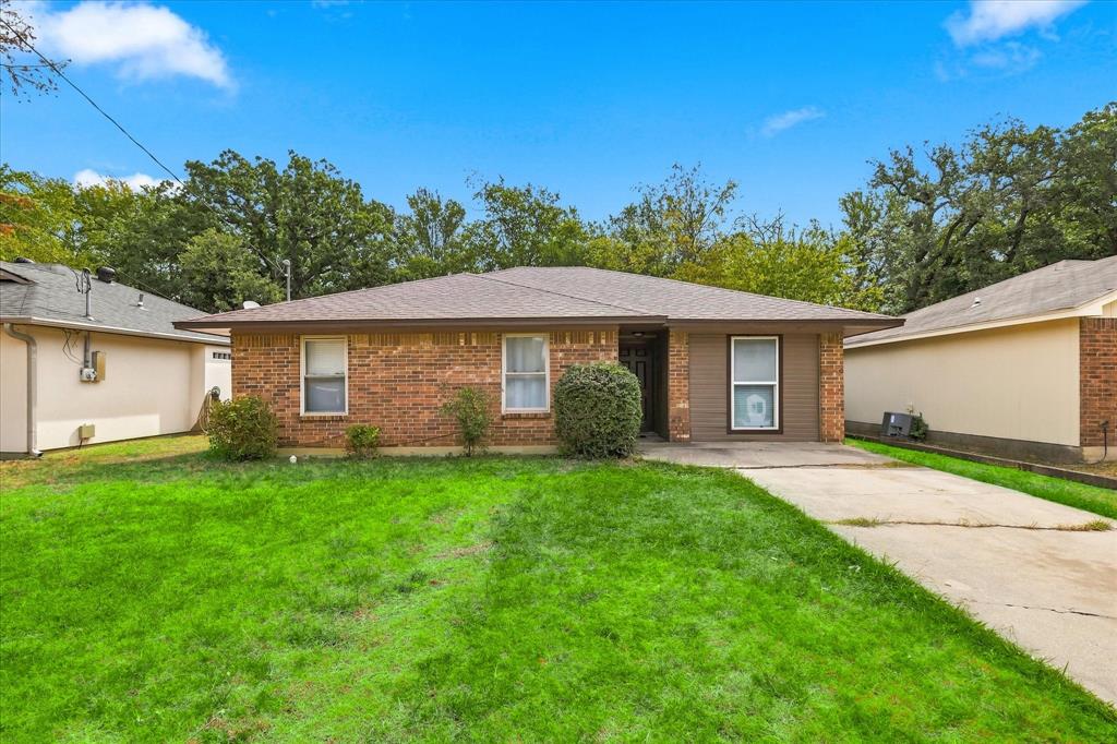 921 Baldwin Street Property Photo 1