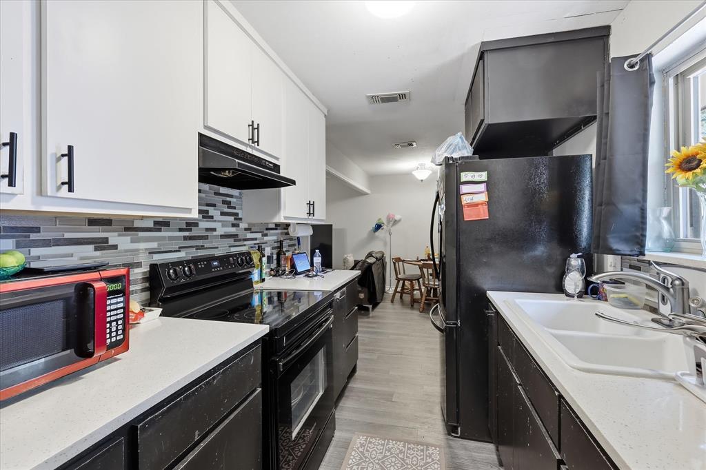 921 Baldwin Street Property Photo 11
