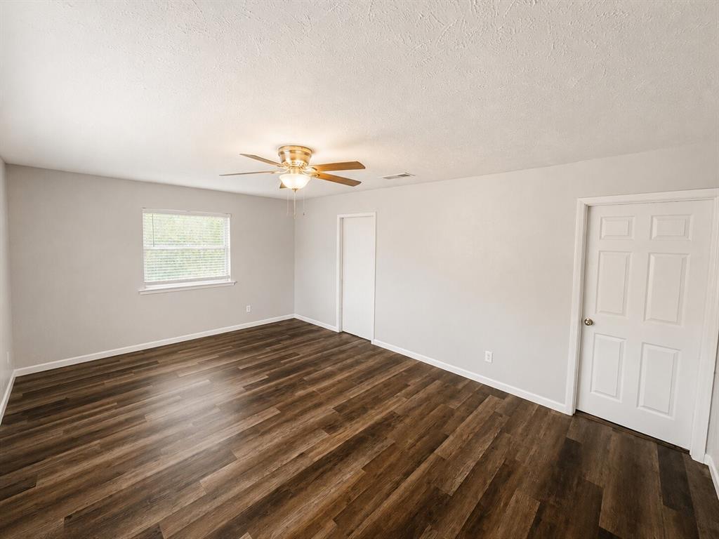 5312 Libbey Avenue Property Photo 5