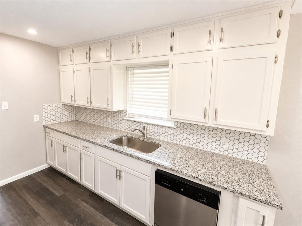 5312 Libbey Avenue Property Photo 9
