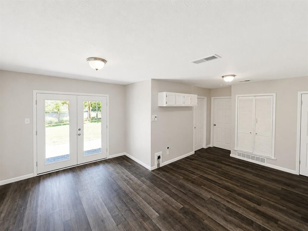 5312 Libbey Avenue Property Photo 17