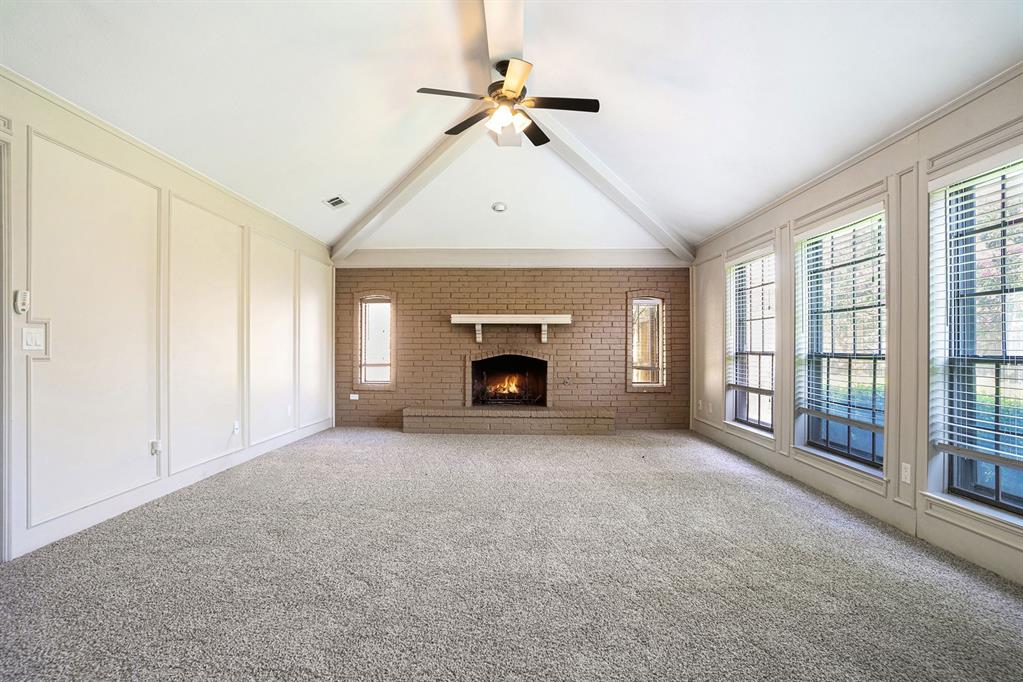 802 Pebblebrook Drive Property Photo 2