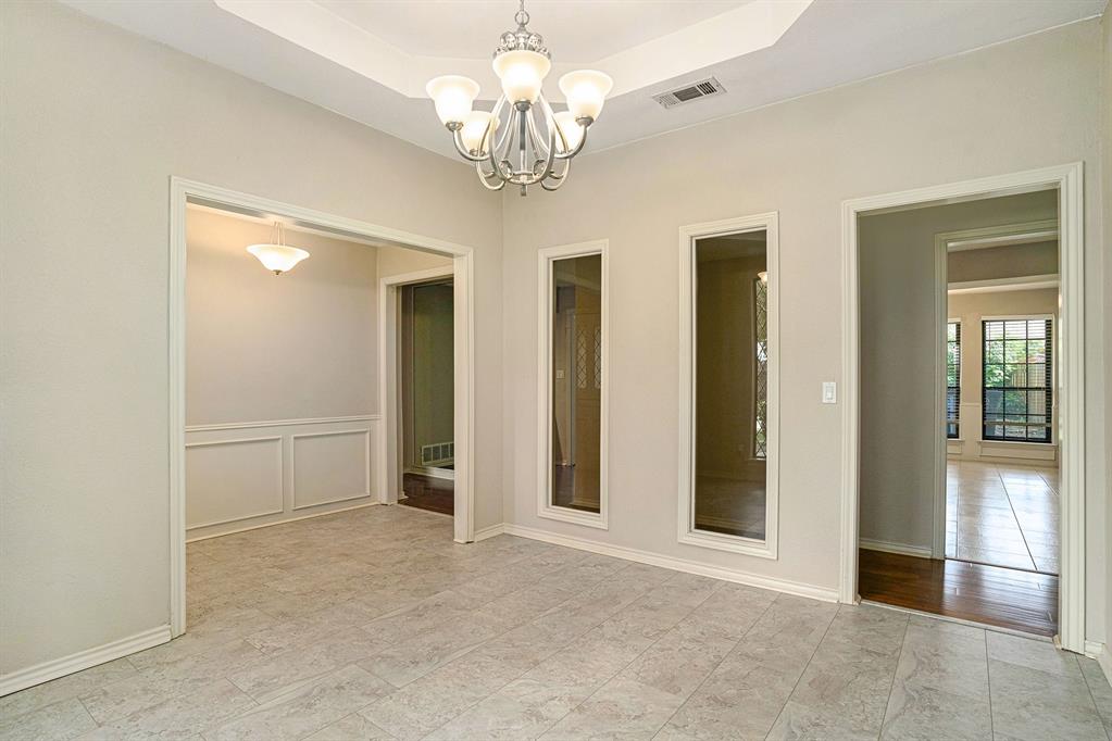 802 Pebblebrook Drive Property Photo 9