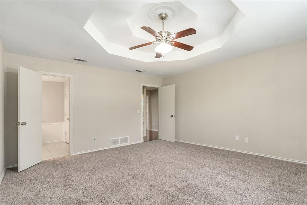 802 Pebblebrook Drive Property Photo 21