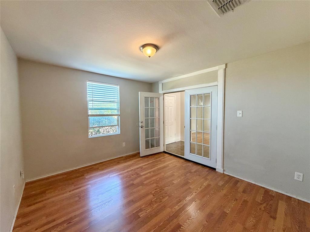 2732 Ingram Circle Property Photo 4