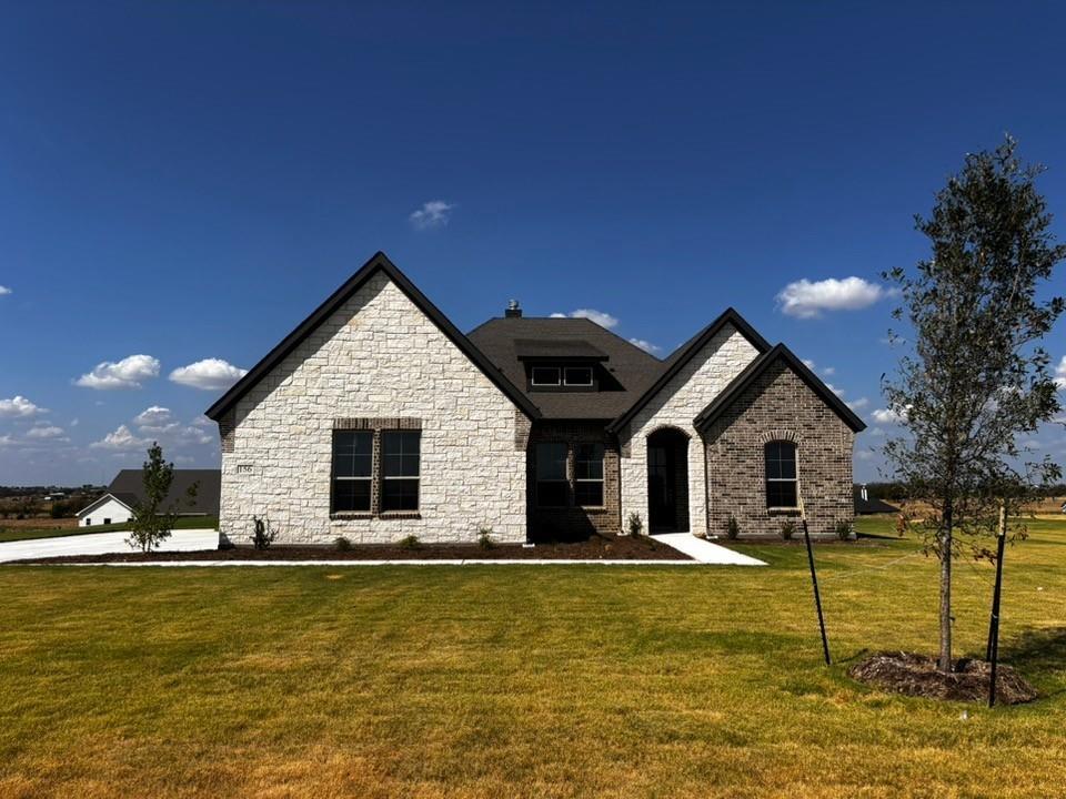 156 Hillview Trail Property Photo 1