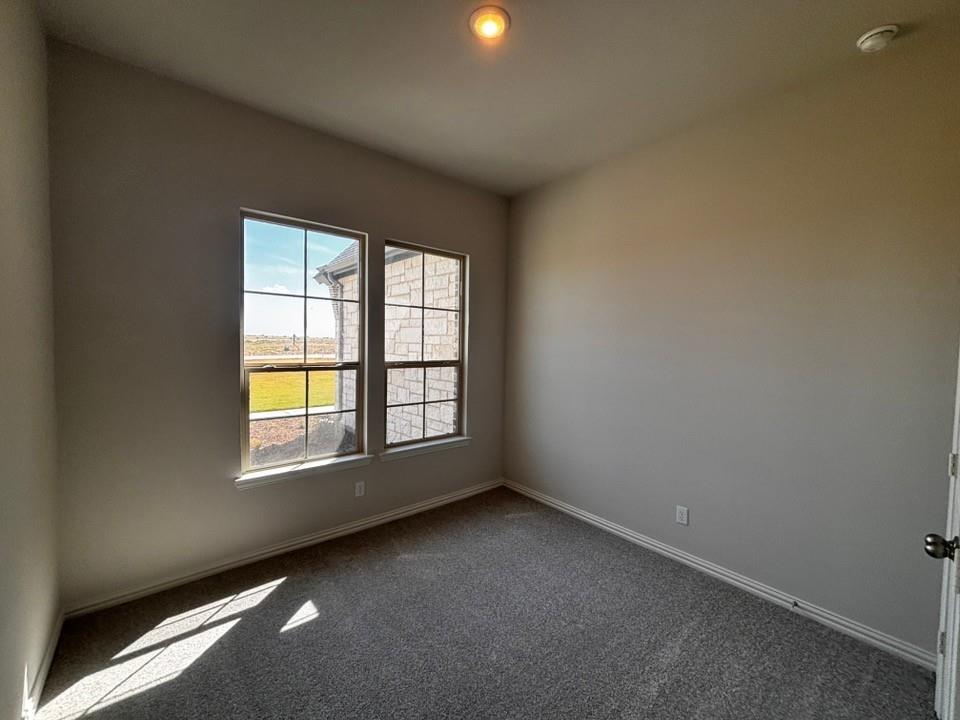 156 Hillview Trail Property Photo 5