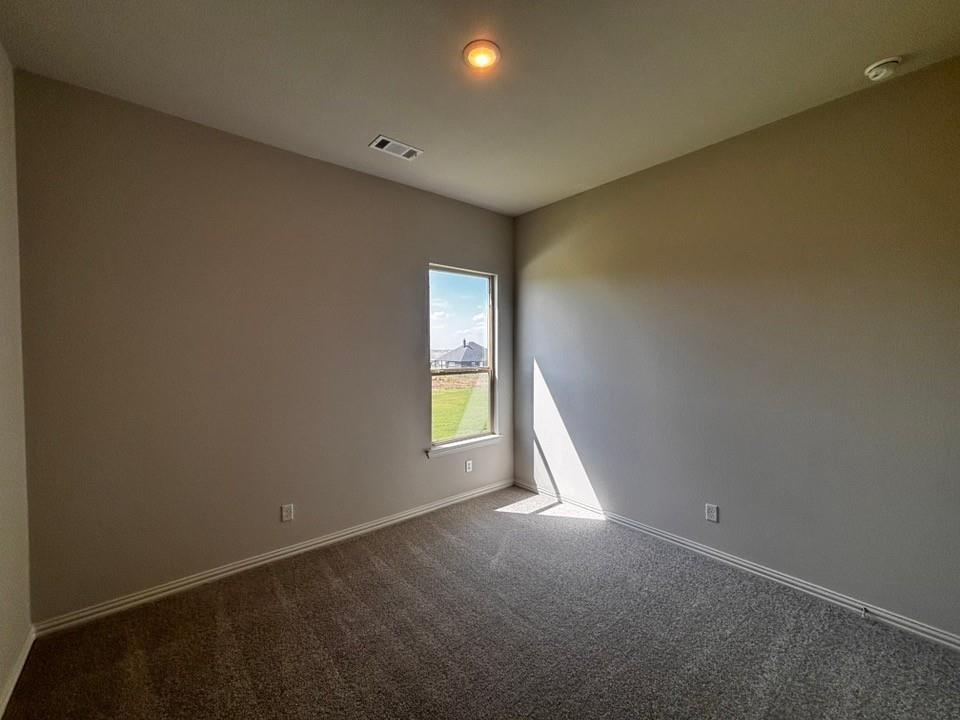 156 Hillview Trail Property Photo 10