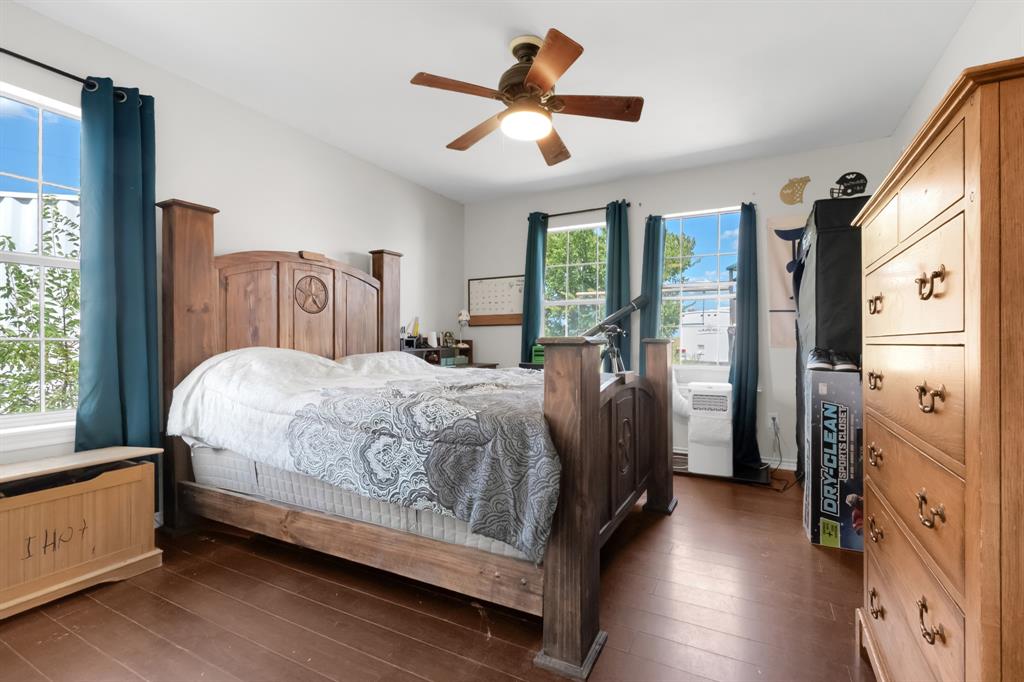 5304 E Line Road Property Photo 6