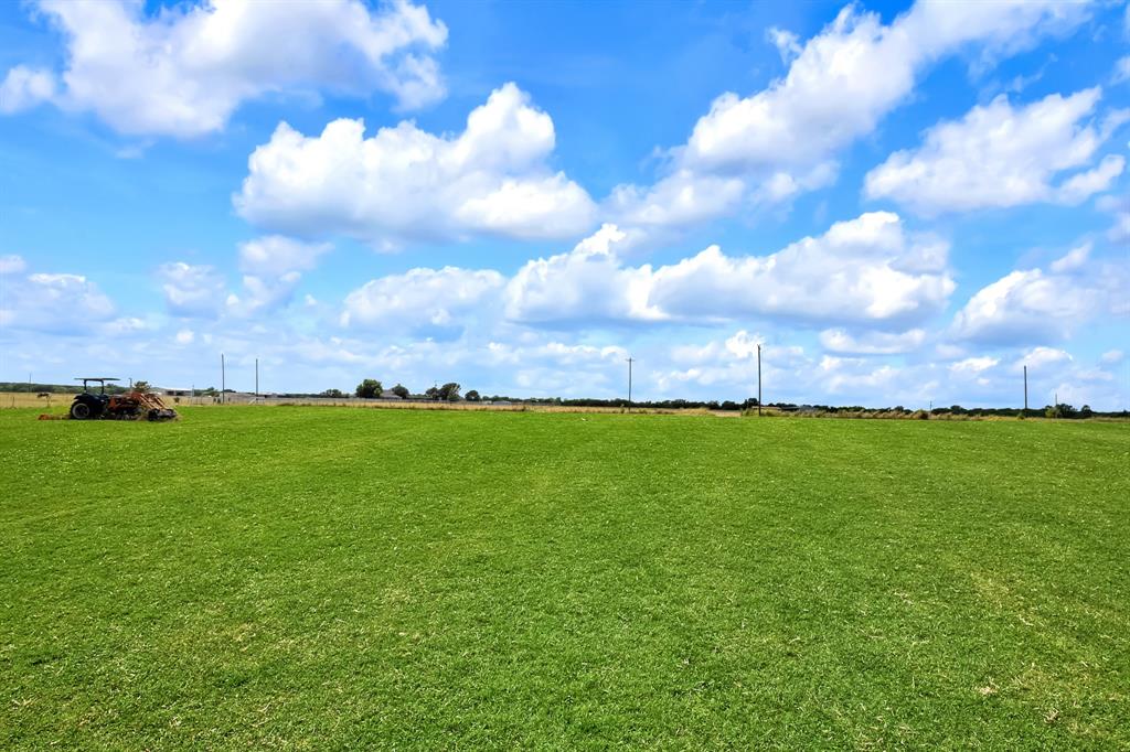 5304 E Line Road Property Photo 17