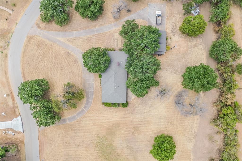 5001 Sunset Circle Property Photo 1