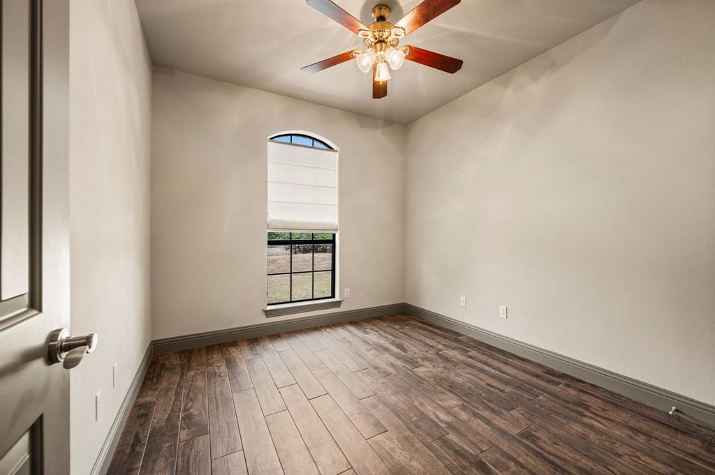 791 Trailwood Drive Property Photo 19