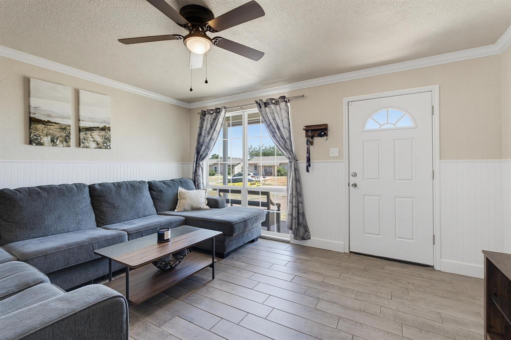 5473 Questa Drive Property Photo 3