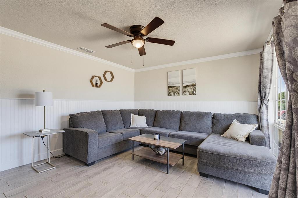 5473 Questa Drive Property Photo 4