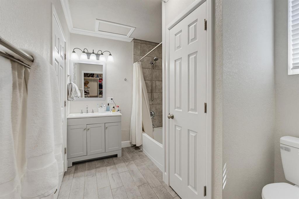 5473 Questa Drive Property Photo 33