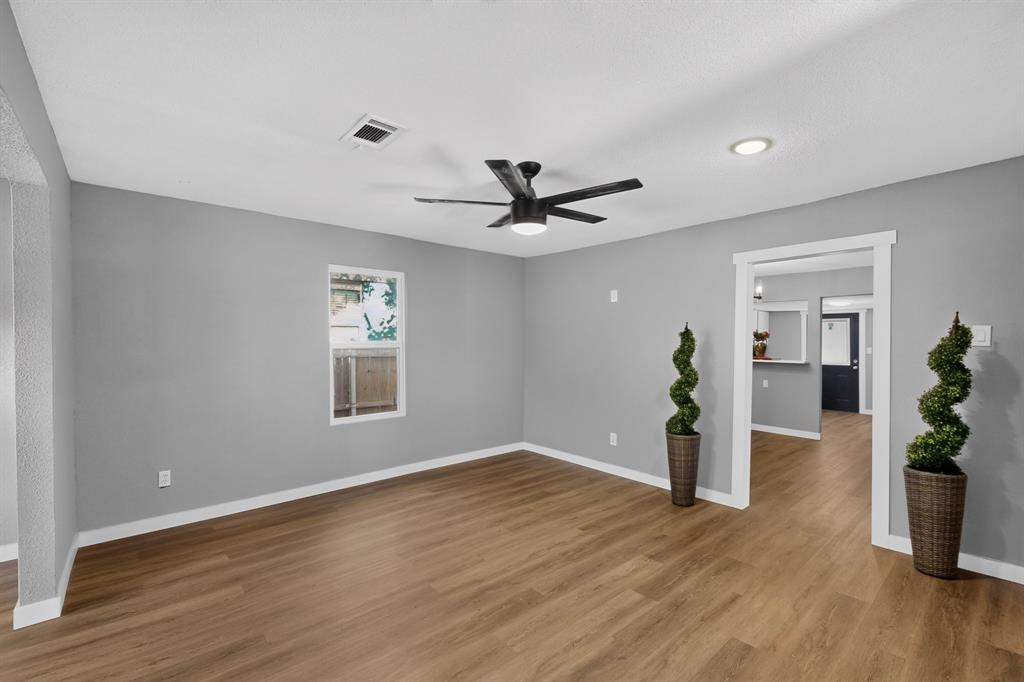 4107 Rockford Drive Property Photo 12