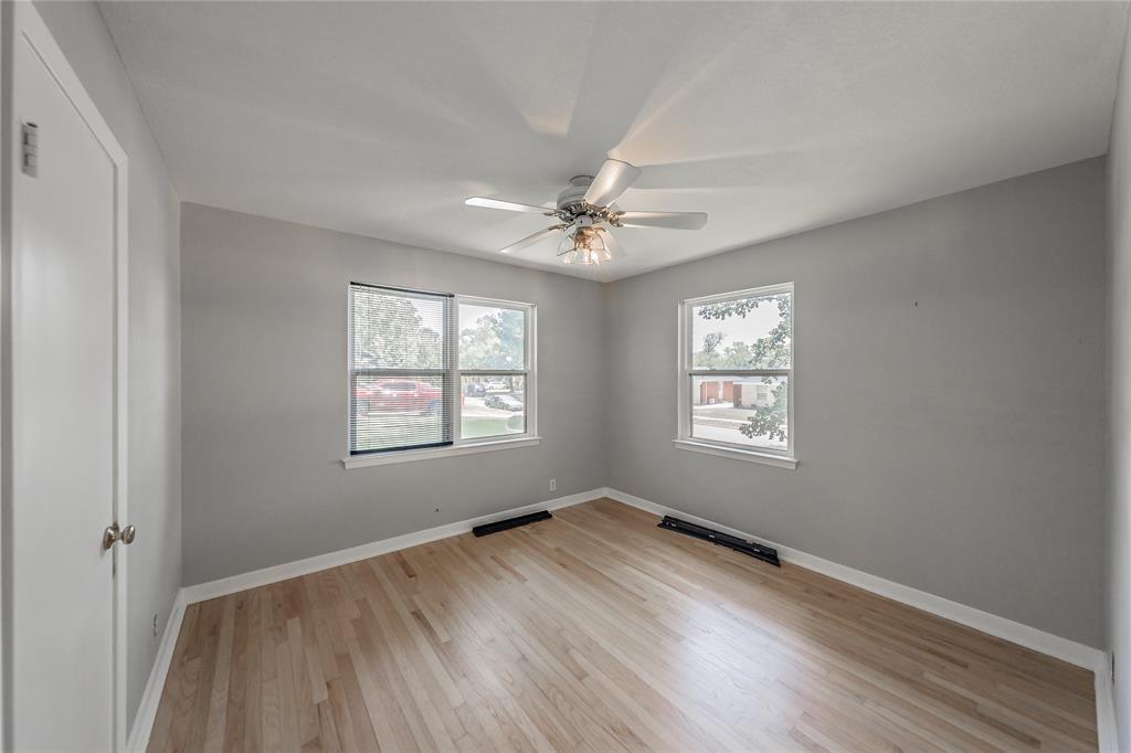 1233 Fair Oaks Drive Property Photo 25