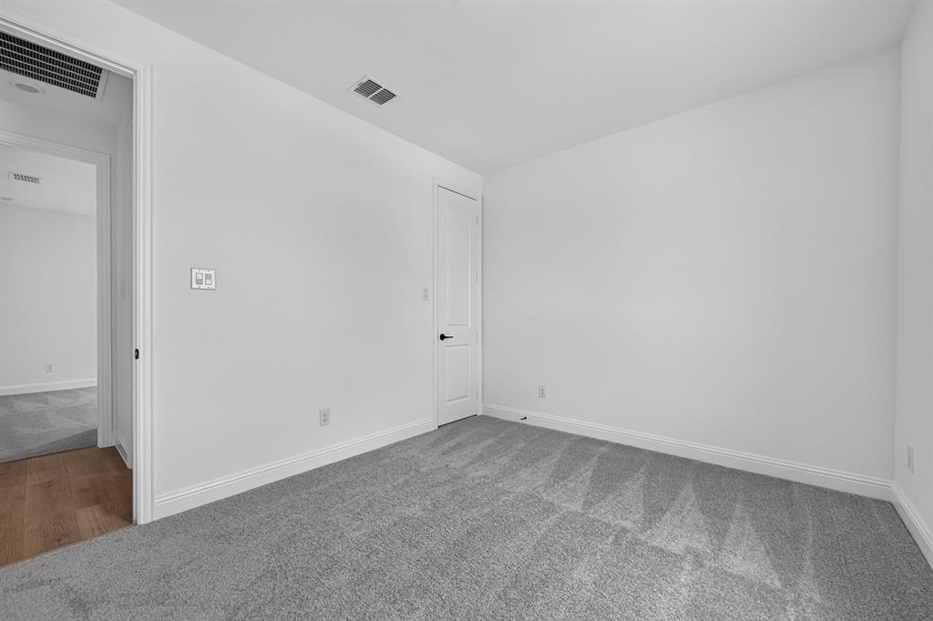 1729 Buck Trail Property Photo 9