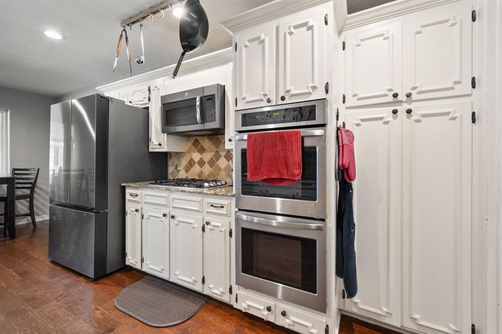 1507 Greenbrier Drive Property Photo 16