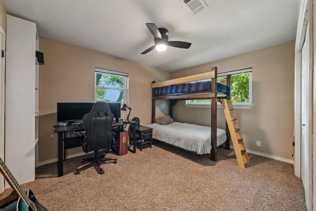 1507 Greenbrier Drive Property Photo 28