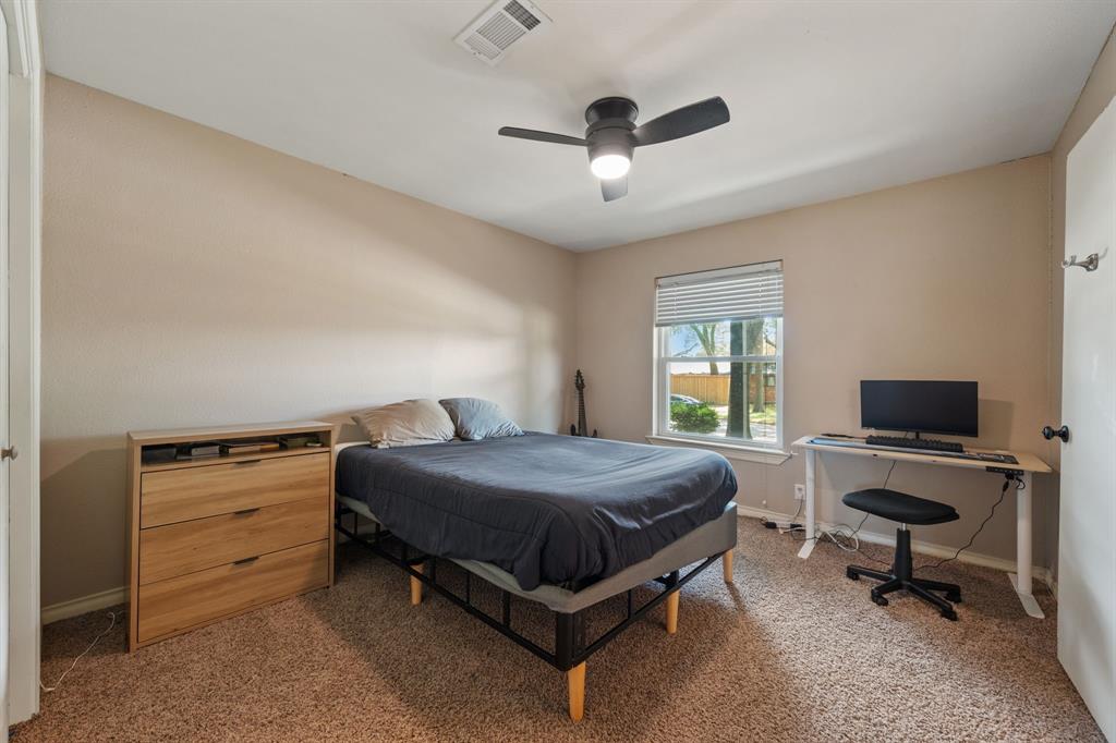 1507 Greenbrier Drive Property Photo 32