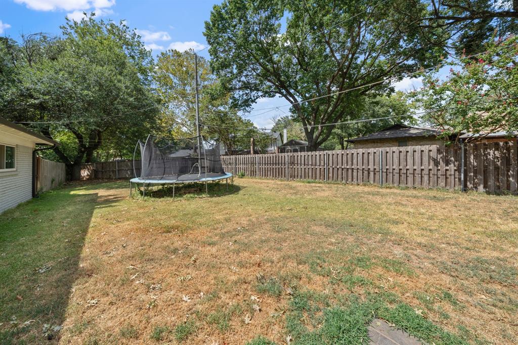 1507 Greenbrier Drive Property Photo 36
